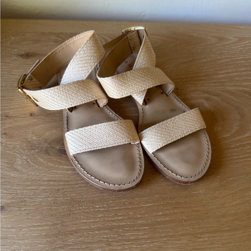 Amanu Style 05 Nude Raffia Cross Strap Elegant Cream Sandals Size 6